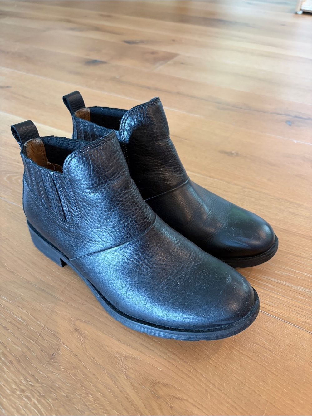 Sofft Black Leather Bellis Chelsea Boots